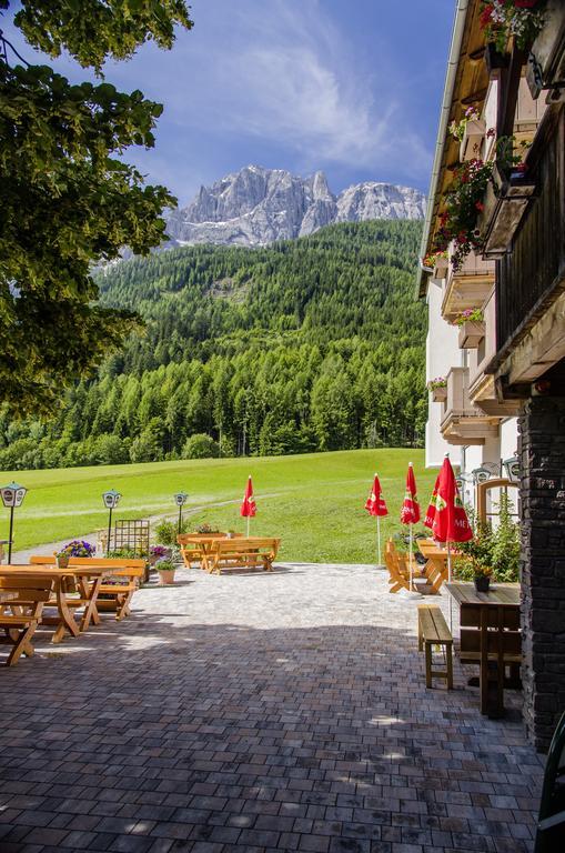 Hotel Landgasthof Kreithof Tristach Exterior foto