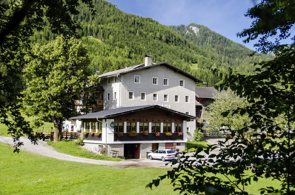 Hotel Landgasthof Kreithof Tristach Exterior foto